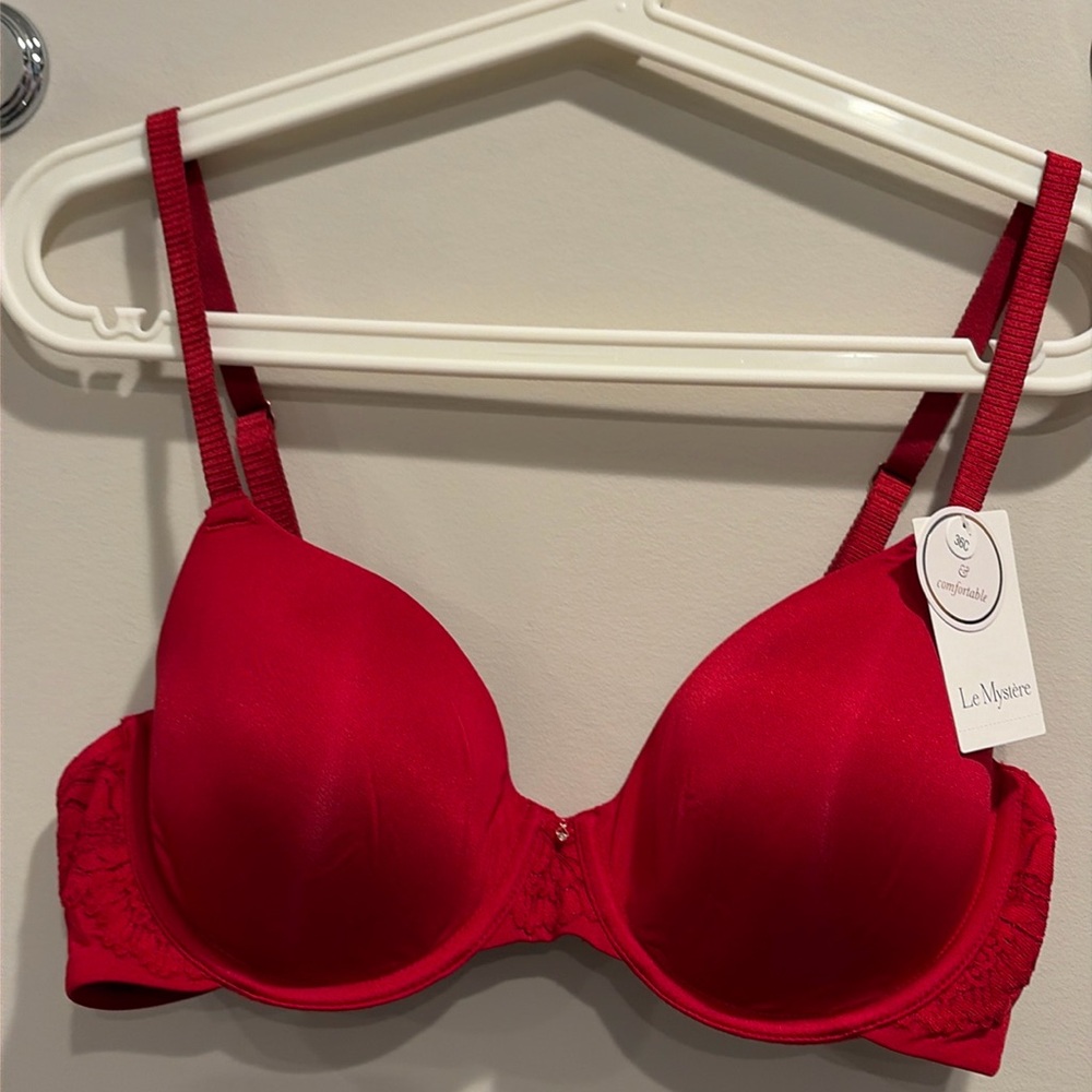Le Mystere Lace Allure Soft Contour Bra 36C
